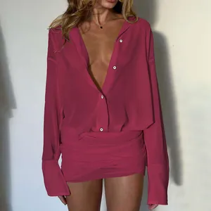 Abito a camicia sexy magenta a maniche lunghe con dettaglio mini gonna a ruches