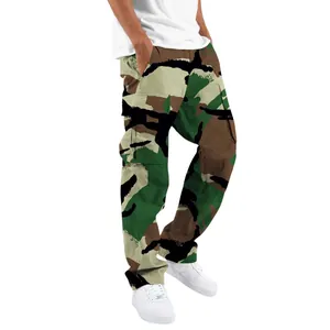 Pantalones cargo de camuflaje para hombre, estilo casual y holgado ideal para el aire libre.