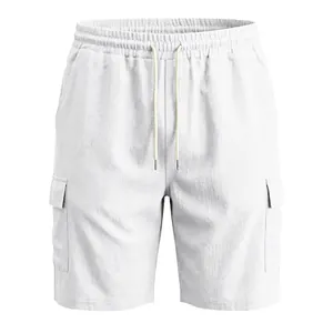 Vooraanzicht van witte linnen cargoshorts voor heren met elastische taille en trekkoord