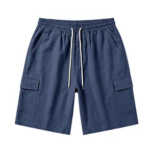 Gedetailleerd overzicht van blauwe heren cargo shorts met elastische taille en zakken