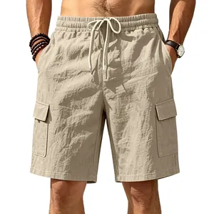 Casual losse khaki linnen cargoshorts voor heren met trekkoord en klepzakken.