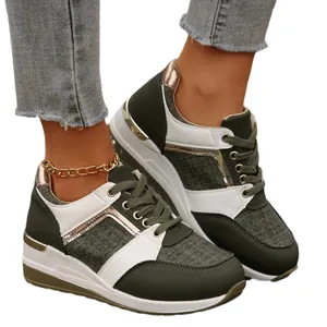 Κομψά γυναικεία sneakers με πλατφόρμα και σχέδιο colorblock σε πράσινο και λευκό