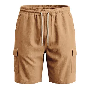 Gedetailleerd overzicht van heren kaki linnen cargo short met trekkoord en zakken.