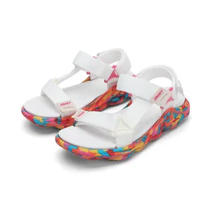 Sandales blanches légères pour filles avec semelles colorées pour la plage en été