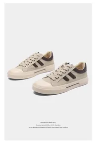 Elegantes zapatillas de lona beige para hombre con rayas marrones, estilo casual de caña baja