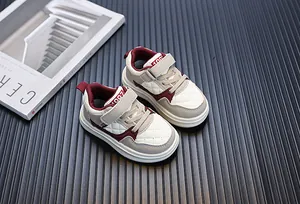 Breathable children's sneakers with quilted detail and velcro straps for spring.