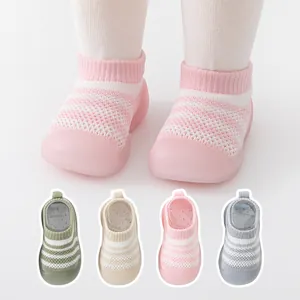 Breathable knit mesh baby walking shoes with anti-slip soft soles for toddlers aged 1-3