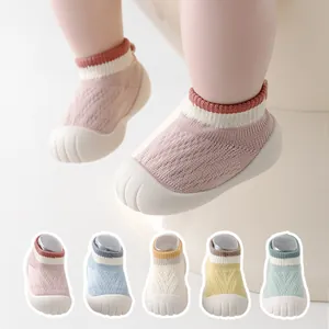 Breathable non-slip baby walking shoes with soft soles for infants in various colors