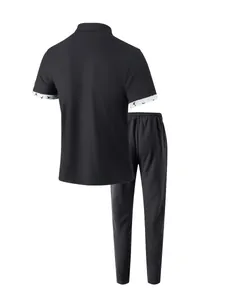 Rückansicht des schwarzen Herren-Poloshirts und der passenden langen Sporthose
