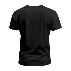 Vista posteriore di una t-shirt nera da uomo a maniche corte, vestibilità slim.