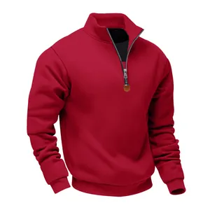 Herren-Sweatshirt in Rot mit Stehkragen und halbem Reißverschluss, warm gefüttert
