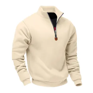 Detailansicht eines schweren Fleece-Sweatshirts mit halbem Reißverschluss für Herren