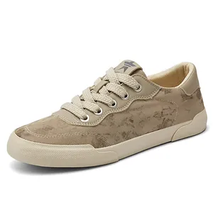 Herren-Segeltuchschuhe in Khaki, atmungsaktiv, mit Camouflage-Muster und flacher Sohle