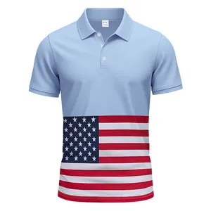 Gros plan d'un polo en soie glacée pour homme avec motif drapeau américain classique