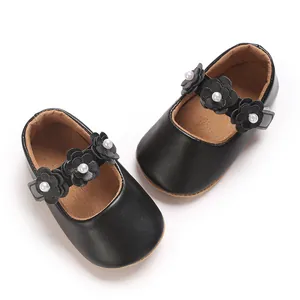 Chaussures de princesse noires pour bébé fille avec détails fleurs et perles