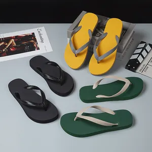 Infradito alla Moda da Uomo Estate Antiscivolo Resistenti all'Usura Suola Spessa Sandali in PVC Casual da Spiaggia all'Aperto