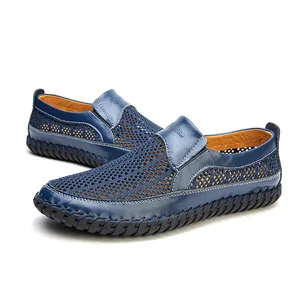 Ademende marineblauwe leren herenloafers met mesh-ontwerp voor casual zomerse kleding