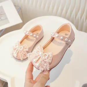 Sweet pink girls' princess shoes with lace bow and pearl details, soft sole design
