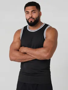 Professionelles Herren Muskel Fitness Tanktop in Schwarz mit weißem Rand, schnelltrocknend