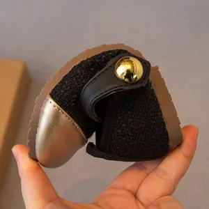 Flexible Mädchen-Prinzessin-Schuhe mit weicher Sohle aus schwarzem Tweed mit Goldkappe