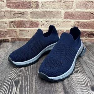 Zapatillas sin cordones para hombre de malla transpirable azul marino y suela