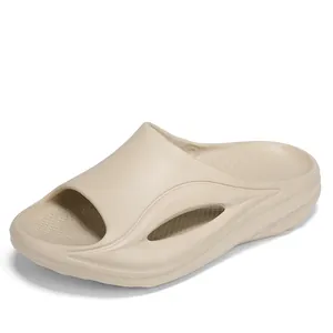 Leichte Herren Sport-Sandalen für Strand und Freizeit im Sommerurlaub