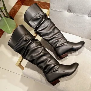 Elegant black slouchy high-top boots with mid-heel for women's autumn winter fashion