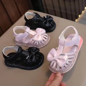 LED Leuchtende Prinzessin Sandalen mit großer Schleife für Kleinkinder Mädchen
