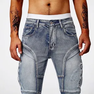Schmale Herren Biker-Jeans aus Stretch-Denim mit modischer Waschung und Paneel-Design