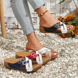 Stylish women's wedge platform slide sandals with double buckle crisscross straps
