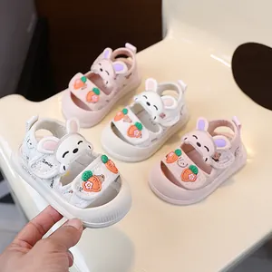 Sandales d'été mignonnes pour bébés avec motif lapin et semelle souple antidérapante