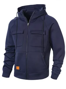 Marineblauer Herren-Kapuzenpullover mit Reißverschluss, Multi-Taschen-Design und Rippbündchen.