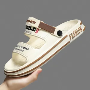 Outdoor men's casual slip-on clogs featuring an adjustable heel strap in cream white