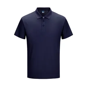 Detailansicht des dunkelblauen atmungsaktiven Herren-Golf-Poloshirts mit Kragen