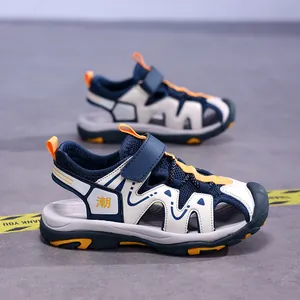 Durable boys' outdoor sports sandals featuring non-slip soft soles and closed-toe protection