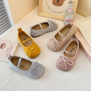 Adorable toddler girls Mary Jane ballet flats featuring cute bow and elastic strap details