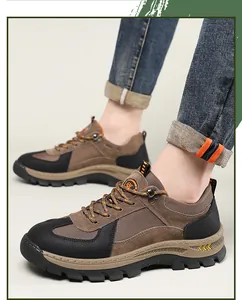 Gedetailleerde weergave van ademende lederen wandelschoenen voor heren in bruin