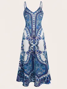 Elegant vintage blue paisley print camisole maxi dress for chic summer leisure fashion