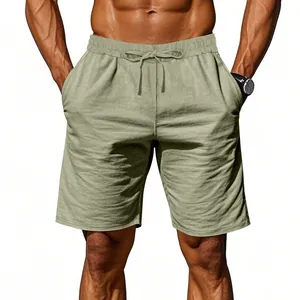 Vista dettagliata di pantaloncini da uomo in lino leggero stile americano con cordoncino