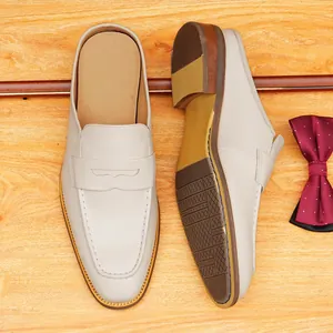 Zuecos de cuero genuino blanco crema para hombre, estilo formal y casual de lujo