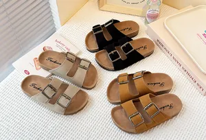 Sandalias de verano mate para niños en negro, beige y camello con suelas antideslizantes