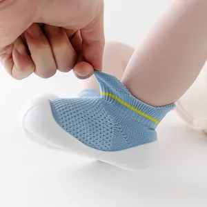 Chaussures de marche en maille respirante pour bébé avec semelle souple antidérapante