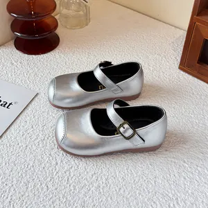 Elegant silver girls' square toe Mary Jane shoes with soft soles for spring princess style