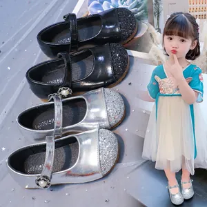 Scarpe Mary Jane Principessa da Bambina in Stile Coreano con Strass Lucidi e Decorazione in Perla Artificiale Suola Morbida Sandali da Banchetto