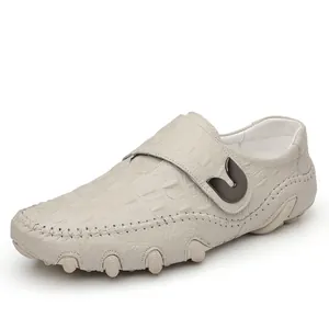 Mocassins pour hommes en cuir véritable avec motif crocodile beige et sangle Velcro