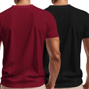 Rückansicht von schnelltrocknenden Henley-Shirts für Herren in Weinrot und Schwarz.
