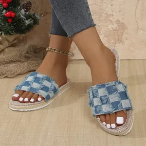 Fashionable denim checkered flat slippers for women with frayed edges for summer
