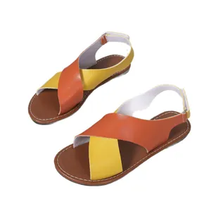 Sandalias planas de estilo romano para mujer con tiras cruzadas en naranja y amarillo