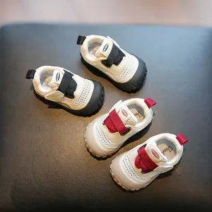 Atmungsaktive Mesh-Lauflernschuhe für Babys mit Zehenschutz