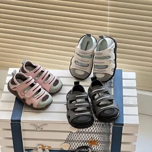 Breathable quick-dry children's water sandals with soft soles in various colors